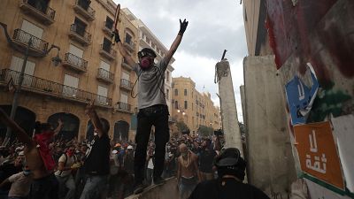 Tüntetők és rendfenntartók csaptak össze Bejrútban