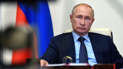 Covid-19: Putin: "Il vaccino russo è pronto per l'uso", già iniettato a una delle sue due figlie