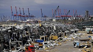 Devastazione al porto di Beirut