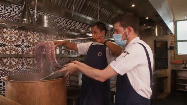 La cucina del ristorante Sabor di Londra La cucina del ristorante Sabor di Londra