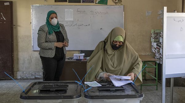 صورة من الأرشيف خلال انتخابات أجريت في مصر صورة من الأرشيف خلال انتخابات أجريت في مصر