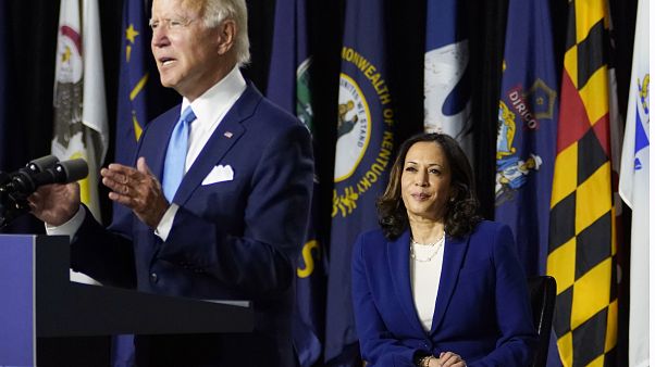 Joe & Kamala, primi attacchi congiunti a Trump Joe & Kamala, primi attacchi congiunti a Trump