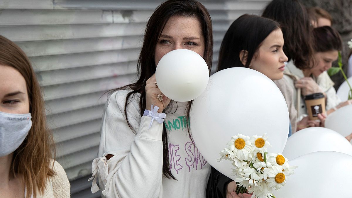 Protesters are taking to the streets with balloons and flowers in Minsk