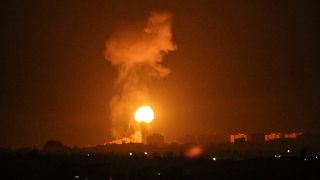 Israel lanza dos cohetes contra objetivos de Hamas en Gaza tras una semana de intercambio de ataques