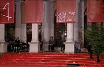 Le Festival du film de Sarajevo en ligne et sur tapis rouge