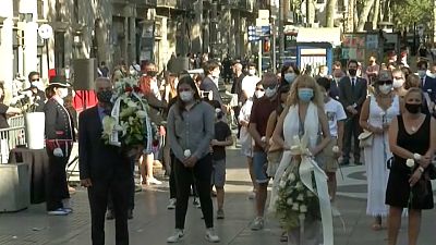 Barcelone rend hommage aux victimes de l'attaque à la fourgonnette qui avait fait 16 morts sur Las Ramblas et à Cambrils en 2017