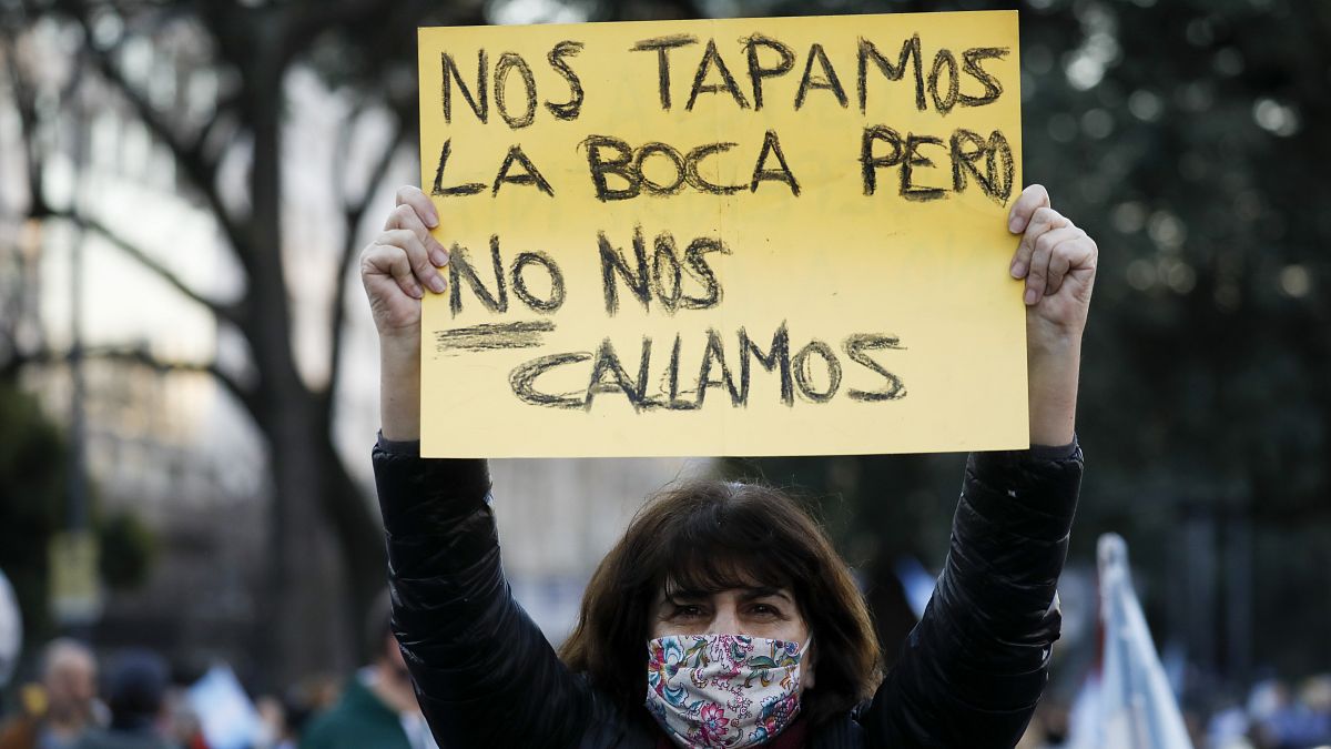 Manifestante en Buenos Aires en la marcha contra el Gobierno