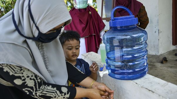 Koronavirüs vaka sayısı 22 milyonu geçti Koronavirüs vaka sayısı 22 milyonu geçti