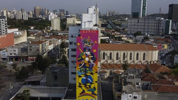 Edifício em São Paulo, após intervenção artística Edifício em São Paulo, após intervenção artística