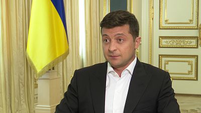 الرئيس الأوكراني يؤمن بإعادة السلام إلى دونباس هذا العام