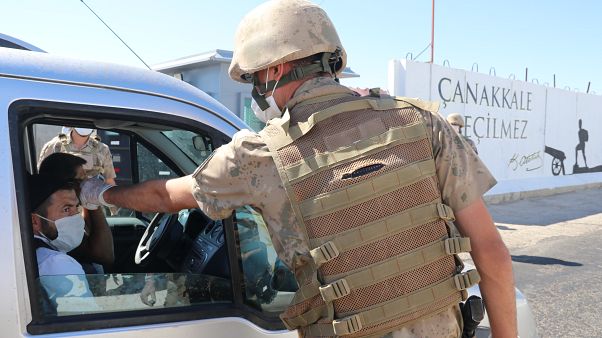 Diyarbakır'da Covid-19 denetimleri Diyarbakır'da Covid-19 denetimleri
