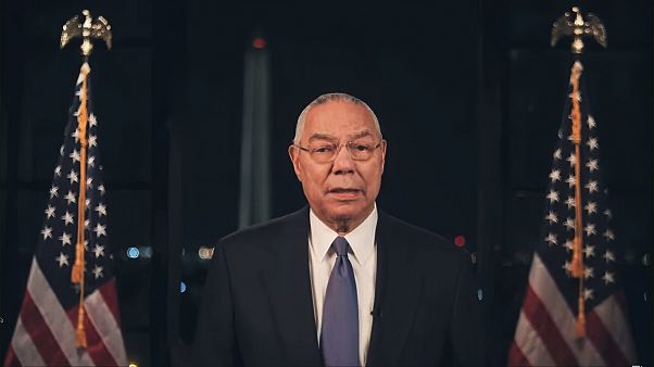 Colin Powell appoggia Biden Colin Powell appoggia Biden
