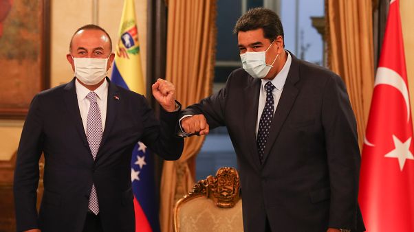 Dışişleri Bakanı Mevlüt Çavuşoğlu ve Venezuela Devlet Başkanı Nicolas Maduro Dışişleri Bakanı Mevlüt Çavuşoğlu ve Venezuela Devlet Başkanı Nicolas Maduro