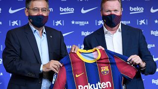 Barcelonas Präsident Josep Bartomeu und Neu-Trainer Ronald Koeman