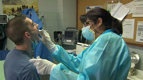 Repunte de contagios en España con 3.715 casos en el último día, liderando la tasa en Europa Repunte de contagios en España con 3.715 casos en el último día, liderando la tasa en Europa