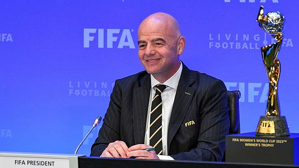 جياني إنفانتينو خلال مؤتمر صحفي في مقر الفيفا، زيورخ ، سويسرا، 25 يونيو 2020 جياني إنفانتينو خلال مؤتمر صحفي في مقر الفيفا، زيورخ ، سويسرا، 25 يونيو 2020