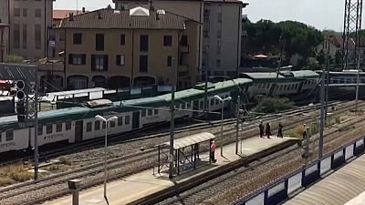 خروج القطار عن سكته قرب مونزا - إيطاليا