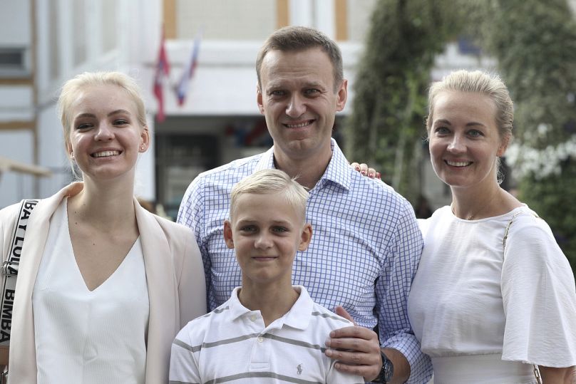 Navalny, eşi Yulia (sağda), kızı Daria ve oğlu Zakhar ile birlikte 8 Eylül 2019 tarihinde Moskova'da