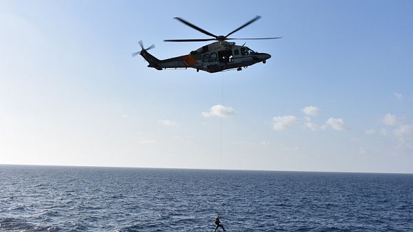 ΚΟΙΝΗ ΑΣΚΗΣΗ ΣΤΙΣ ΑΟΖ ΕΛΛΑΔΑΣ ΚΑΙ ΚΥΠΡΟΥ (ΕΙΚΟΝΑ ΑΡΧΕΙΟΥ) ΚΟΙΝΗ ΑΣΚΗΣΗ ΣΤΙΣ ΑΟΖ ΕΛΛΑΔΑΣ ΚΑΙ ΚΥΠΡΟΥ (ΕΙΚΟΝΑ ΑΡΧΕΙΟΥ)