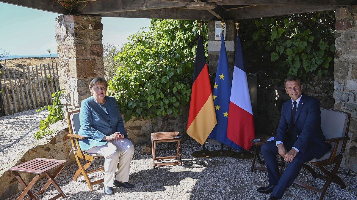Angela Merkel und Emmanuel Macron in der Residenz Fort de Brégançon am Mittelmeer
