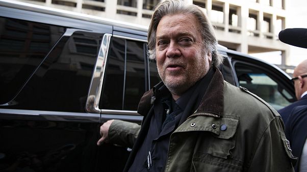 Bannon detido e acusado de fraude Bannon detido e acusado de fraude
