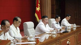 Kim Jong Un İşçi Partisi Genel Kurul toplantısında