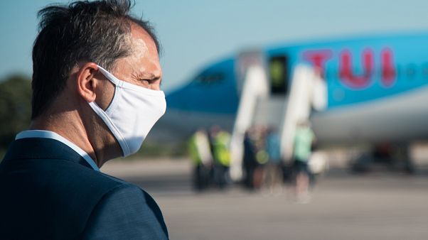 Ο ΥΠΟΥΡΓΟΣ ΤΟΥΡΙΣΜΟΥ ΣΕ ΠΤΗΣΗ ΤΗΣ TUI Ο ΥΠΟΥΡΓΟΣ ΤΟΥΡΙΣΜΟΥ ΣΕ ΠΤΗΣΗ ΤΗΣ TUI