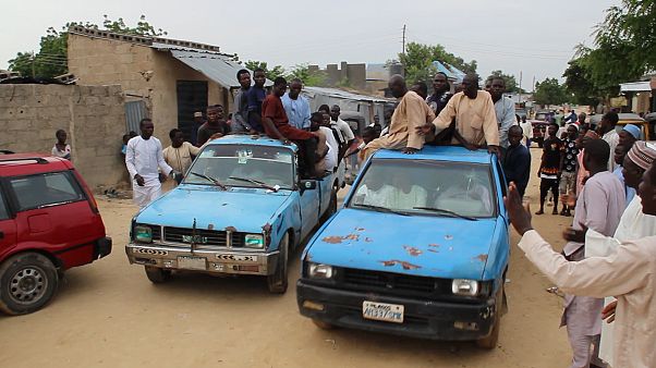 Nijerya'da Boko Haram'ın rehin aldığı köylüler kurtarıldı Nijerya'da Boko Haram'ın rehin aldığı köylüler kurtarıldı