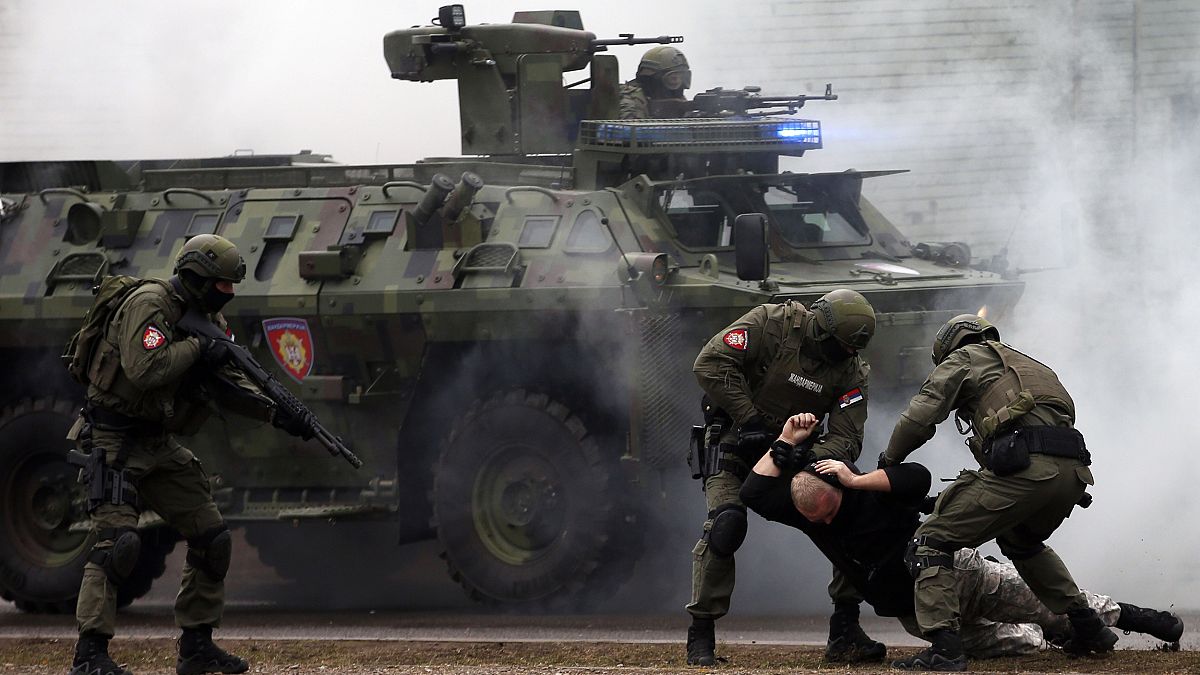 من تدريبات عسكرية صينية-صربية مشتركة ضدّ الإرهاب 