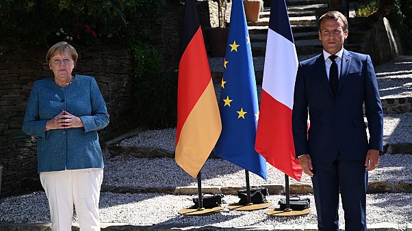 Angela Merkel ve Emmanuel Macron Angela Merkel ve Emmanuel Macron