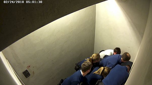 Escandalo policial por la muerte de un detenido en Bélgica Escandalo policial por la muerte de un detenido en Bélgica