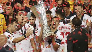 L'Europa League parla andaluso. Il Siviglia conquista il trofeo e batte i record