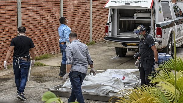 Arauca'daki saldırı sonrası görüntüler Arauca'daki saldırı sonrası görüntüler