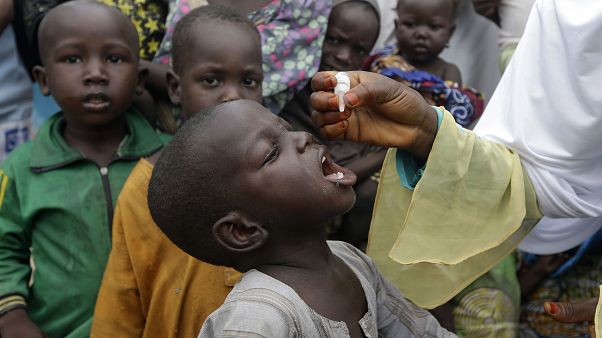 Nijerya'da çocuk felcine karşı aşılama kampanyası Nijerya'da çocuk felcine karşı aşılama kampanyası
