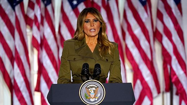 Melania Trump: a férjem tetteket vár és eredményeket kap Melania Trump: a férjem tetteket vár és eredményeket kap