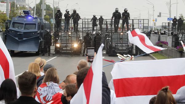 Belarus'ta salı günü düzenlenen protesto gösterilerinde 51 kişi gözaltına alındı. Belarus'ta salı günü düzenlenen protesto gösterilerinde 51 kişi gözaltına alındı.