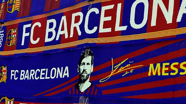خارج ملعب كامب نو في برشلونة في 26 أغسطس 2020 خارج ملعب كامب نو في برشلونة في 26 أغسطس 2020