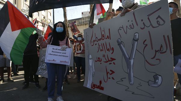 فلسطينيون يتظاهرون ضد التطبيع في رام الله. 2020/09/14 فلسطينيون يتظاهرون ضد التطبيع في رام الله. 2020/09/14