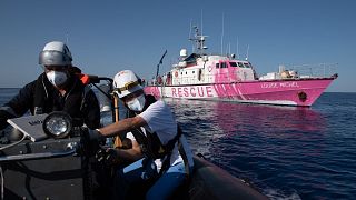 تصویری از عملیات نجات کشتی لوییز-میشل در مدیترانه