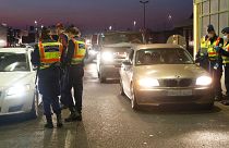 کنترل خودروها توسط پلیس در مرز مجارستان