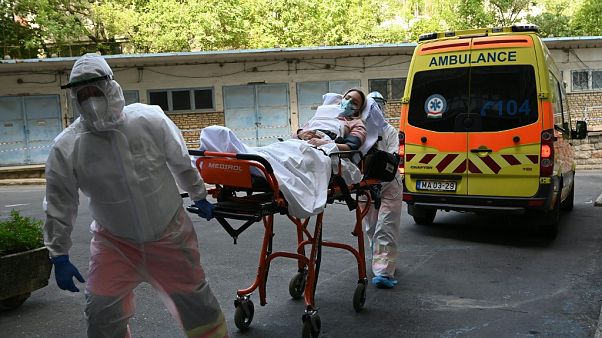 Ejercicio de sanitarios en Budapest este jueves Ejercicio de sanitarios en Budapest este jueves