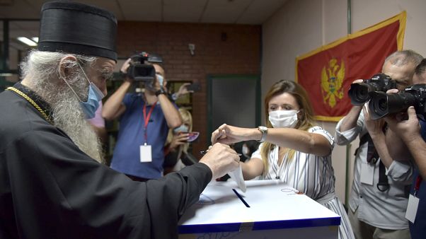 انتخابات في مونتينيغرو انتخابات في مونتينيغرو