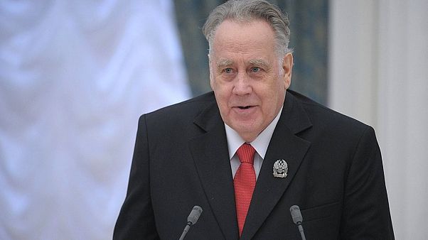 Владислав Крапивин на вручении премии президента России в Кремле 25 марта 2014 Владислав Крапивин на вручении премии президента России в Кремле 25 марта 2014