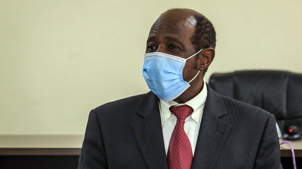 Paul Rusesabagina a ruandai rendőrségen, Kigali, 2020. aug. 31. Paul Rusesabagina a ruandai rendőrségen, Kigali, 2020. aug. 31.