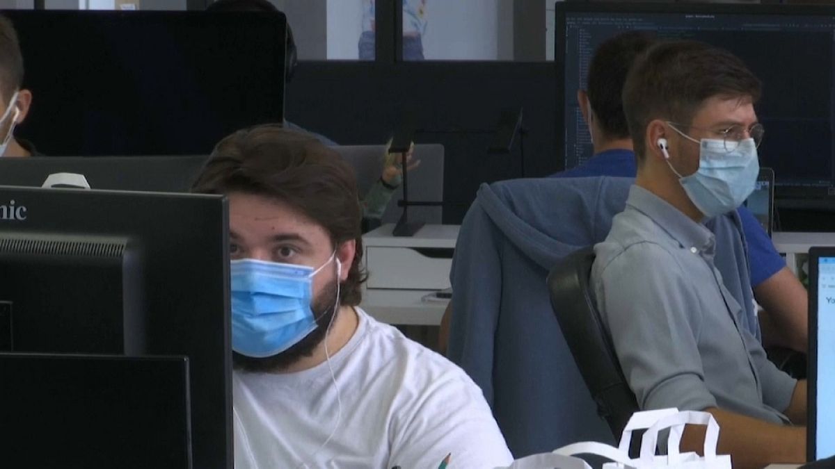 Employees at a Paris startup 'Yoopies' have been told to wear masks in open office spaces before rules from the Labour ministry were adapted. 