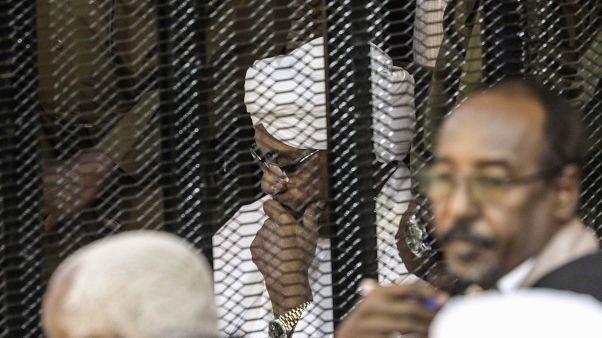 الرئيس السوداني المخلوع عمر البشير الرئيس السوداني المخلوع عمر البشير