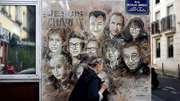 Christian Guemy'nin eserinde Charlie Hebdo saldırısında hayatını kaybedenler Christian Guemy'nin eserinde Charlie Hebdo saldırısında hayatını kaybedenler