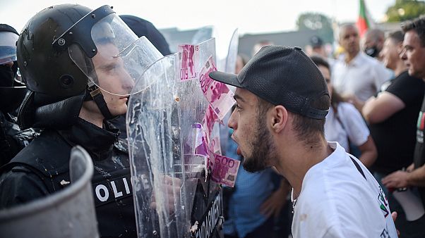 Bulgaristan'da hükümet karşıtı gösteriler Bulgaristan'da hükümet karşıtı gösteriler