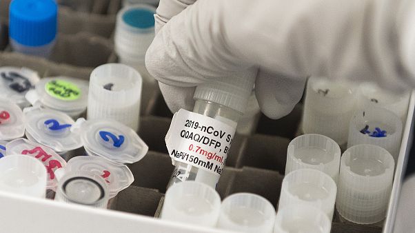 Las farmacéuticas se protegen ante el rápido desarrollo de la vacuna anti-COVID Las farmacéuticas se protegen ante el rápido desarrollo de la vacuna anti-COVID