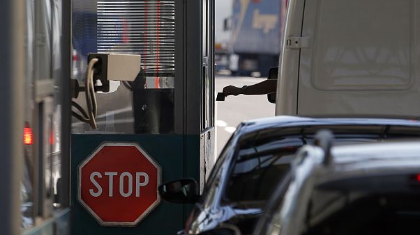 Bruselas impulsa una estrategia común para evitar el cierre de fronteras Bruselas impulsa una estrategia común para evitar el cierre de fronteras